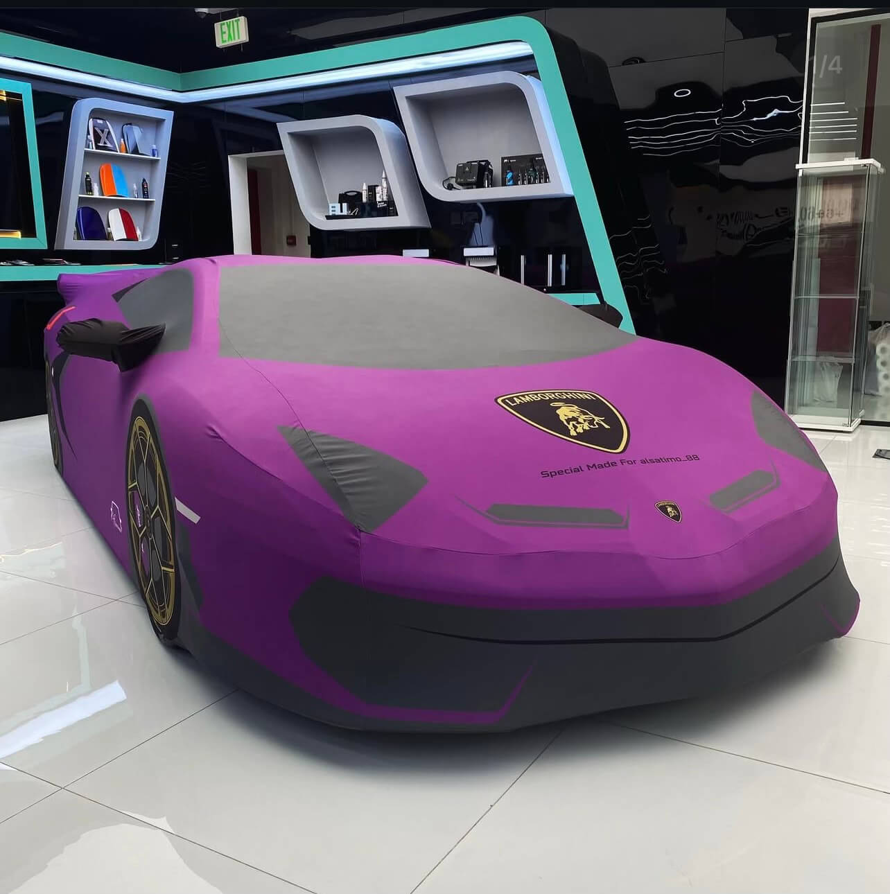 Silhouette Series: VIP Limited Edition Covers For Lamborghinis