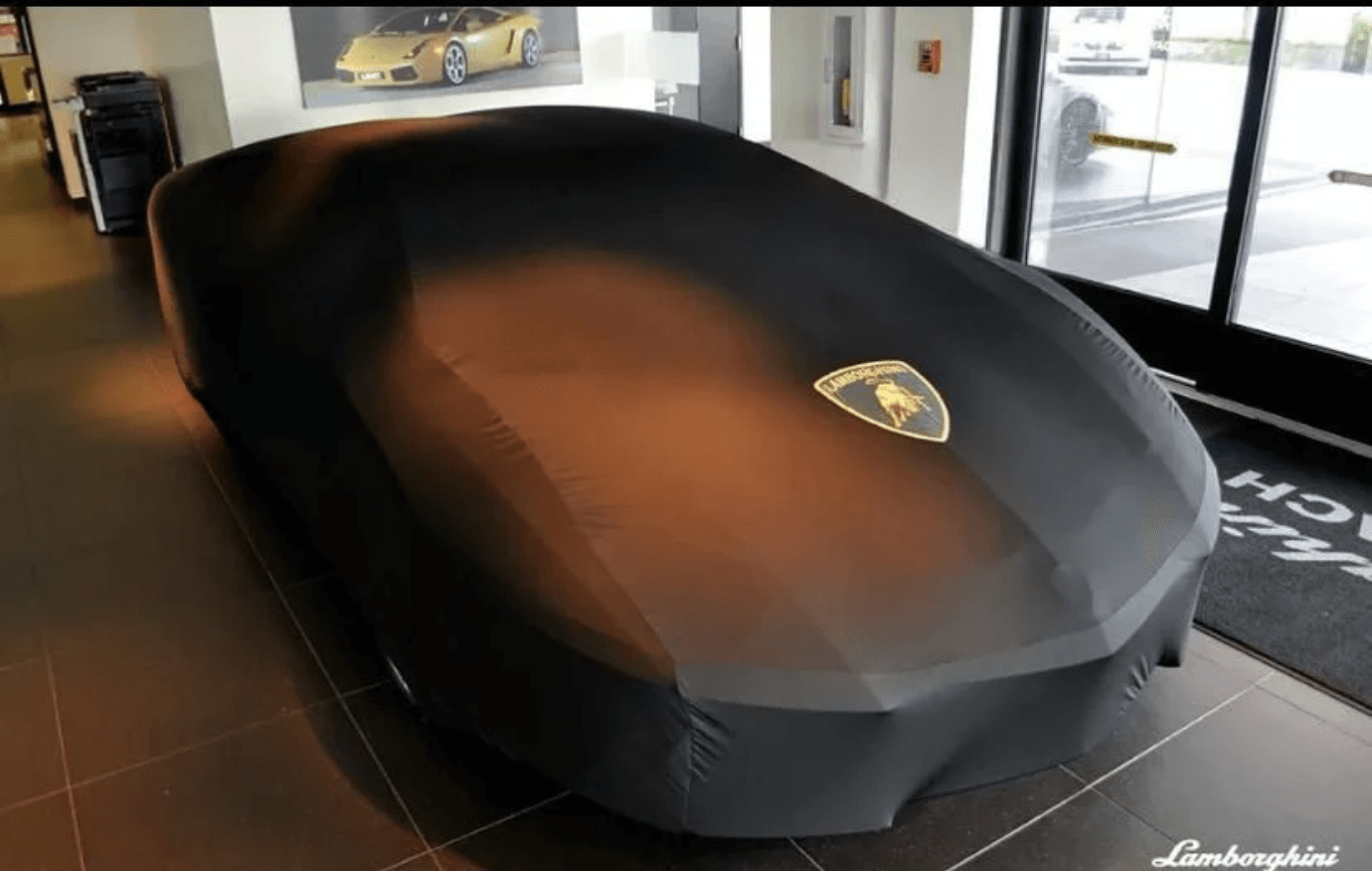 Lamborghini Indoor Car Cover – Custom-Fit, Stretch & Elastic for All Models