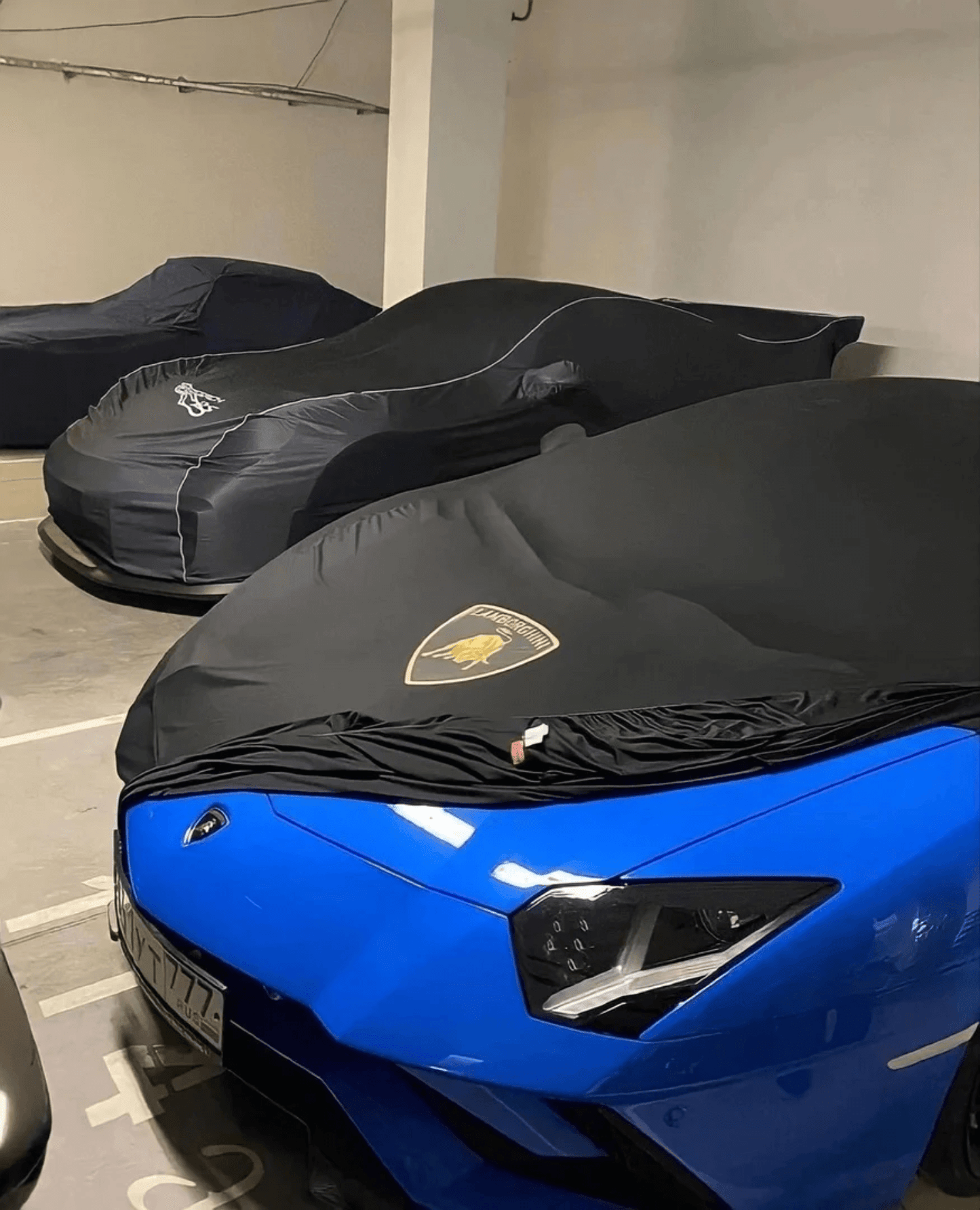 Lamborghini Indoor Car Cover – Custom-Fit, Stretch & Elastic for All Models