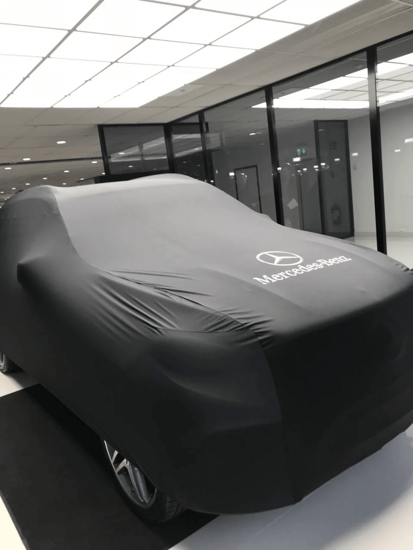 Mercedes-Benz Indoor Car Cover – Premium Stretch & Elastic Fit for All Models