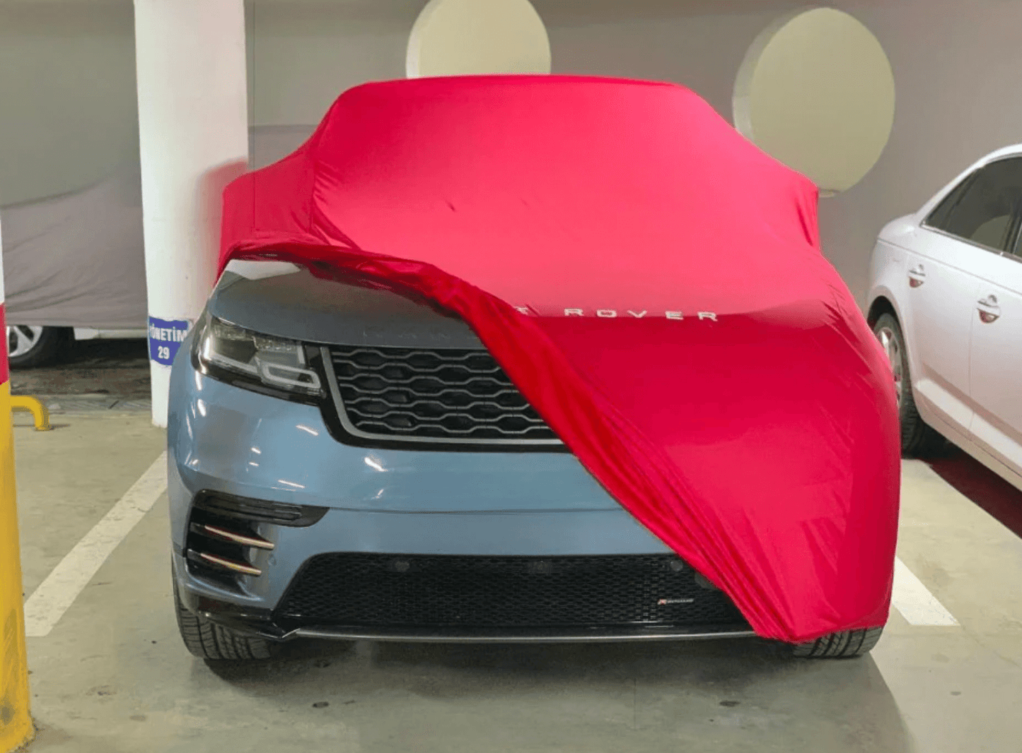 Range Rover Indoor Car Cover – Premium Stretch & Elastic Fit for All Models