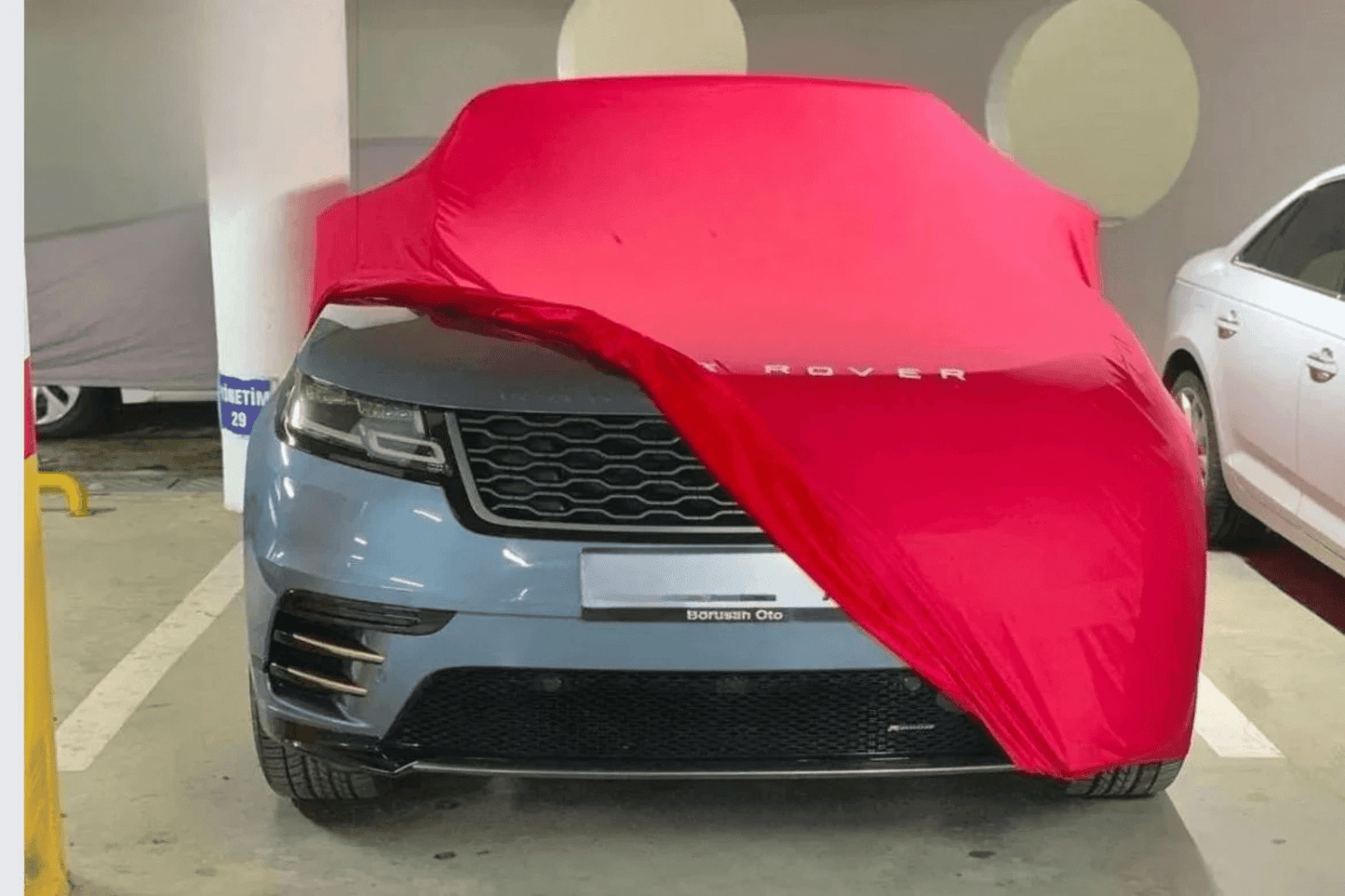 Range Rover Indoor Car Cover – Premium Stretch & Elastic Fit for All Models