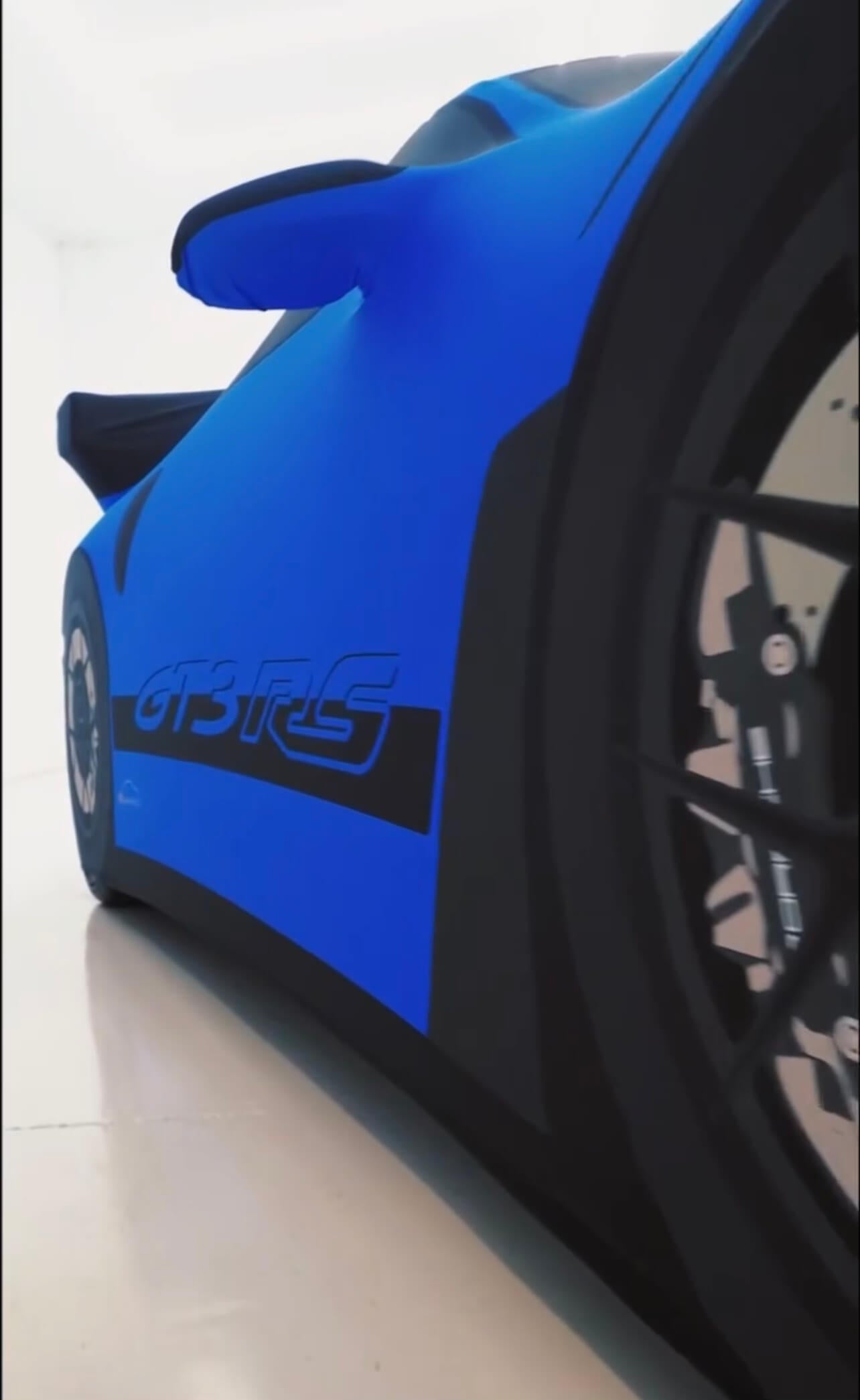 Silhouette Series: VIP Limited Edition Covers For Porsches