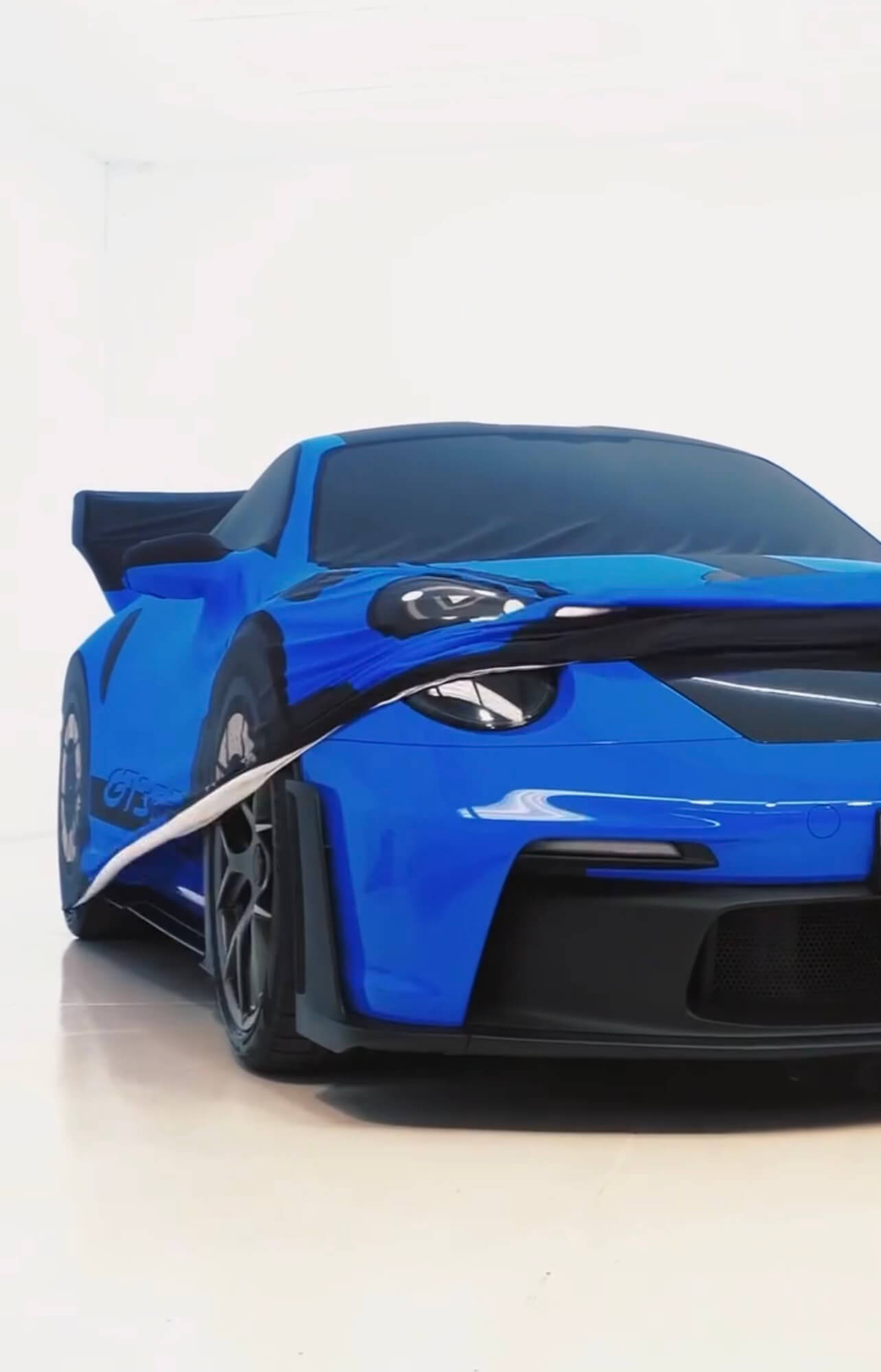 Silhouette Series: VIP Limited Edition Covers For Porsches